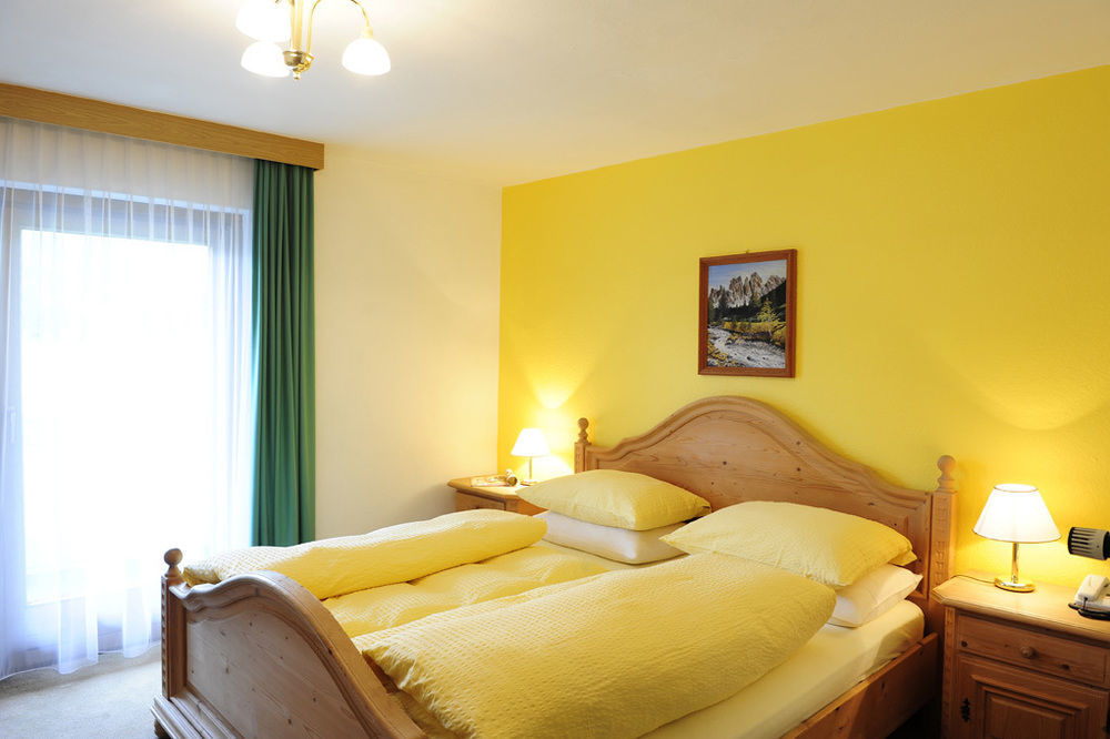 Bed and Breakfast Reschnerhof Резія Екстер'єр фото